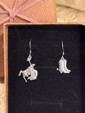 Sterling Silver - Western Inspired Earrings